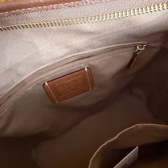 Brand New! Coach Brown and Tan Crossbody👜 - Picture 10 of 11